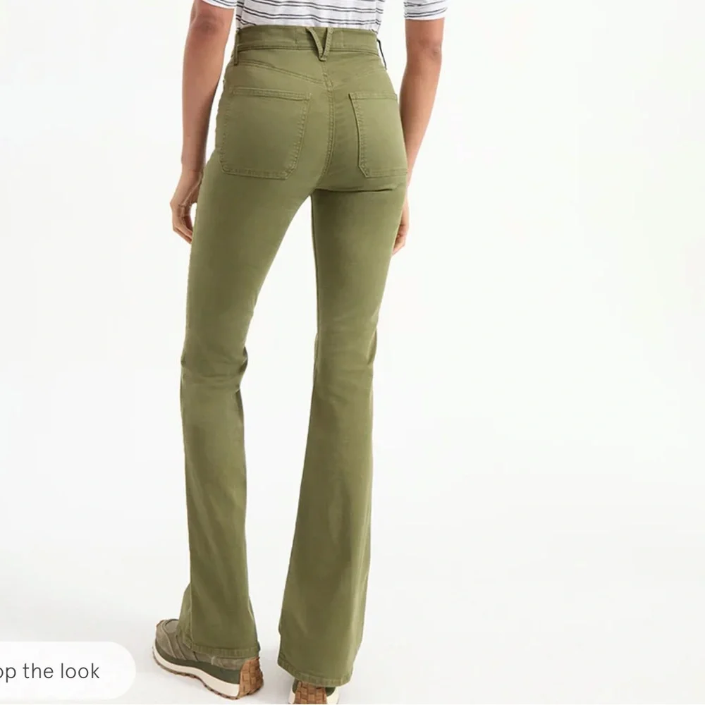 Veronica Beard Beverly Patch-Pocket Skinny Flare Twill Pant - Picture 4 of 7